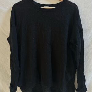 Elegant Black Women's Crew Neck Sweater